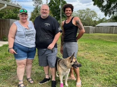 1589
PAM WITH NEW DAD JOEL AND MOM BECKA DOG 1589
