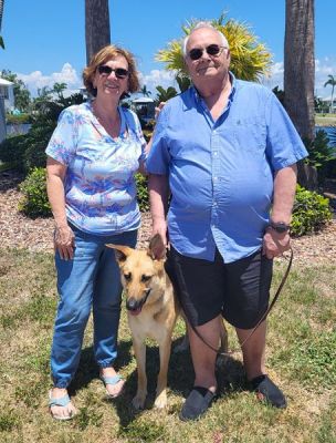 1487
ANGEL WITH NEW DAD VINCENT AND MOM TERESA DOG 1487
