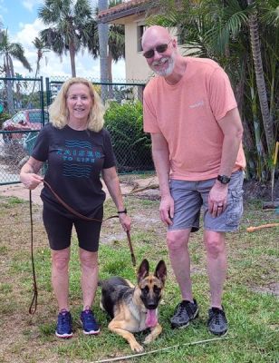 1493
SHELBY WITH NEW MOM EVE AND DAD ROBERT DOG 1493
