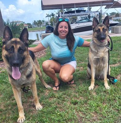 1504
GORDON2 WITH NEW MOM AIMEE AND NEW BROTHER SARGE DOG 1504
