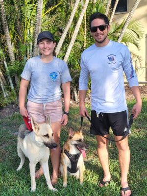 1513
MONTE WITH NEW DAD DAN AND MON KATIE AND SIS DALLAS DOG 1513
