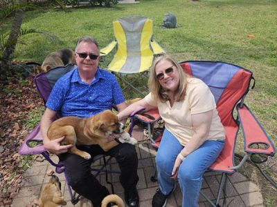 1768
PUPPY KARA WITH NEW MOM RACHAEL AND DAD ERIK DOG 1768
