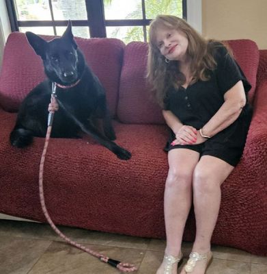 1805
SHEBA WITH HER NOW MOM MARISA DOG 1805
