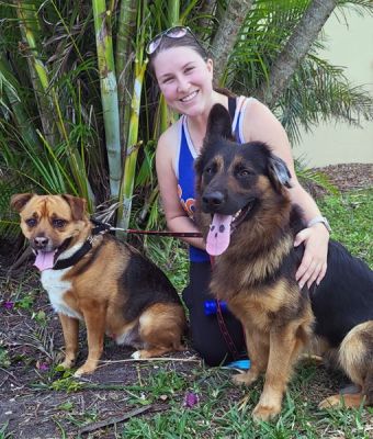 VALOR AKA BOOMER WITH NEW MOM SAMANTHA DOG 1439
Keywords: 1439