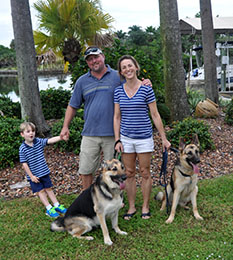 THOR WITH DAD SHANE MOM TANYA SON JACKSON AND SIS MARLEY DOG  636
