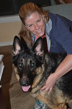 LEXI AND NEW MOM KRISTIN DOG 718
