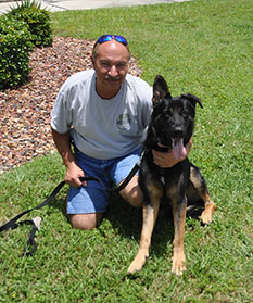 ROSCOE AND NEW DAD LOU DOG 580
