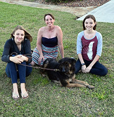 DELTA WITH NEW MOM REBECCA AND SISTERS DANIELLE AND KARA  DOG 690
