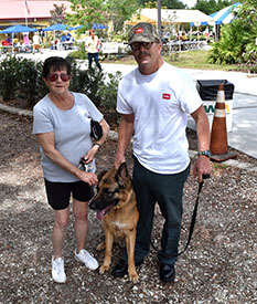 MICKEY WITH ALAN AND MOM DOG 695
