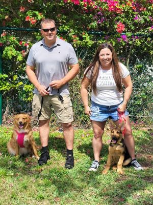 RUSTY WITH NEW MOM LORI AND DAD KEVIN AND SIS MATTY DOG 1317
Keywords: 1317