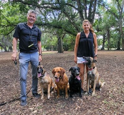 KONA AND MONA ARE WITH THEIR NEW MOM NATALIE AND DAD RALPH DOGS 1321 AND 1322
Keywords: 1321 1322