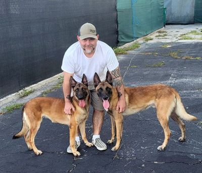 MONA AND KONA HAVE A NEW DAD IN JAMIE THEY ARE DOGS 1326 AND 1327
Keywords: 1326 1327