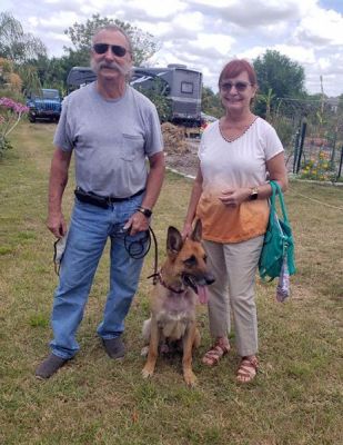 SAM WITH NEW DAD LEN AND MOM KAREN DOG 1210 (SECOND HOME FOR SAM)
Keywords: 1210