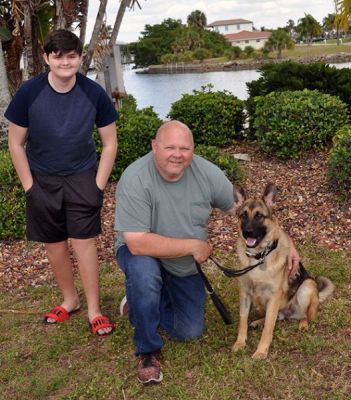 APPOLLO WITH NEW DAD JEFF AND HIS SON ALEX DOG 1217
Keywords: 1217