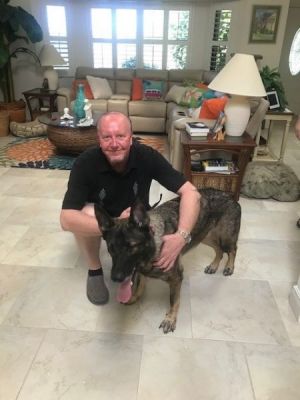 BARRETT AND NEW DAD GENE DOG 891
Keywords: 891