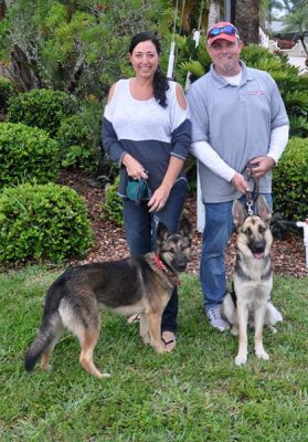 SUGAR WITH NEW MOM SANDRA AND DAD JOHN WITH SIS ISABEL DOG 871
Keywords: DOG 871