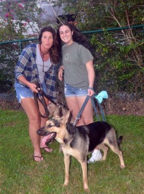 PUPPY REY WITH NEW MOM RYAN AND AUNT KRISTEN DOG 1267
Keywords: PUPPY REYWITH NEW MOM RYAN AND AUNT KRISTEN DOG 1267