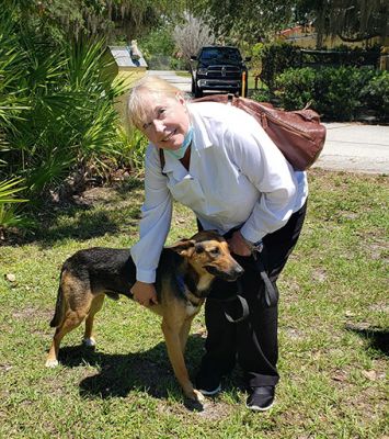 LEWIS WITH NEW MOM LILL DOG 1123
Keywords: 1124