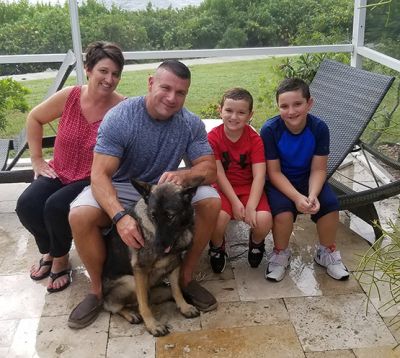 SASHA WITH NEW DAD JAMES AND MOM BARBARA AND FAMILY DOG 895
Keywords: 897