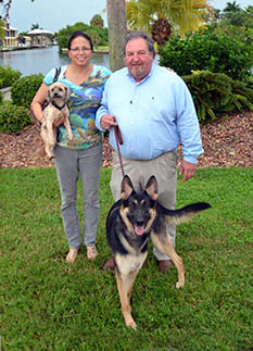 TARA WITH NEW DAD DOUG, MOM CECILE AND SIS BANDIT DOG 599
